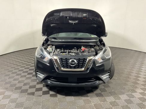 Used 2020 Nissan Kicks SR w/ SR Premium Package image 8