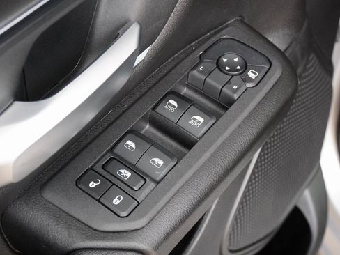 Used 2025 RAM 1500 Big Horn image 27