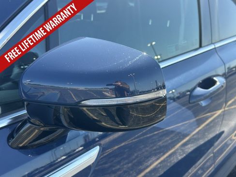 Used 2025 Kia Sorento S w/ Panoramic Sunroof Package FWD image 13