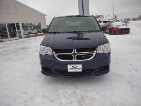 Used 2016 Dodge Grand Caravan SE w/ Quick Order Package 29E SE image 8