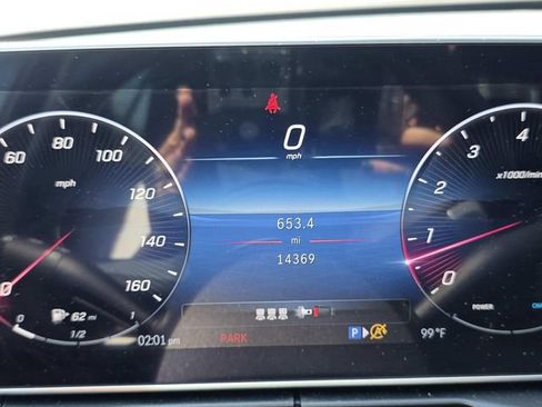 Used 2024 Mercedes-Benz C 300 4MATIC Sedan image 12