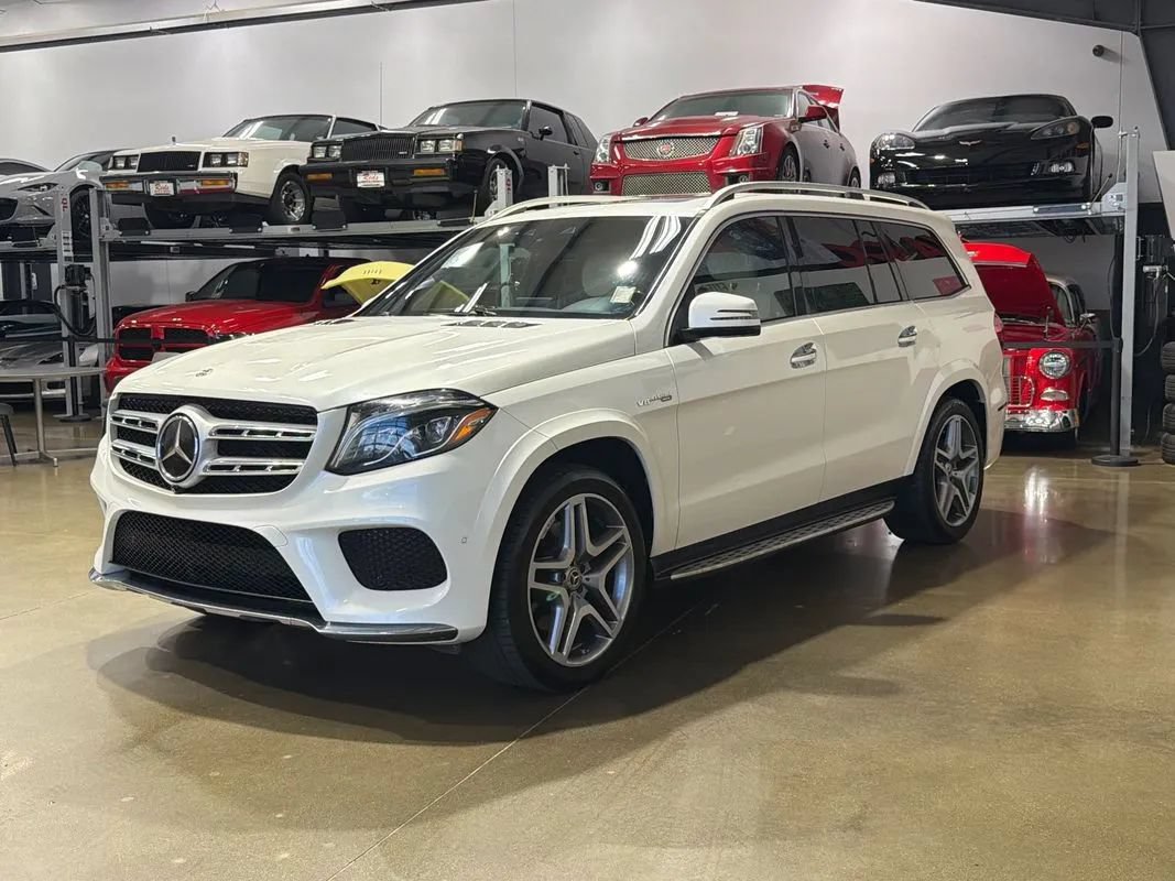 Used 2018 Mercedes-Benz GLS 550 4MATIC image 90