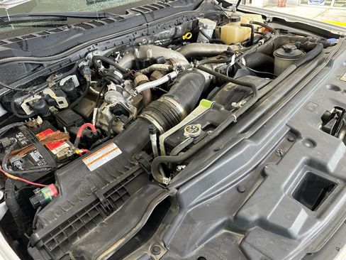 Used 2021 Ford F250 XLT w/ XLT Premium Package image 17