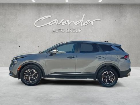 Used 2023 Kia Sportage LX AWD/4WD image 13