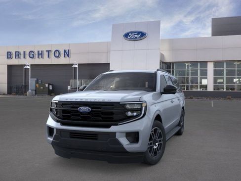 New 2025 Ford Expedition Max Active image 2