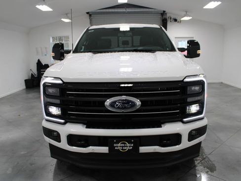 New 2026 Ford F250 Platinum image 2