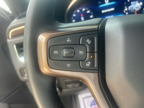 Used 2024 Chevrolet Tahoe High Country AWD/4WD image 25