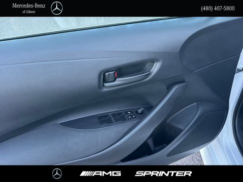 Used 2025 Toyota Corolla LE image 10