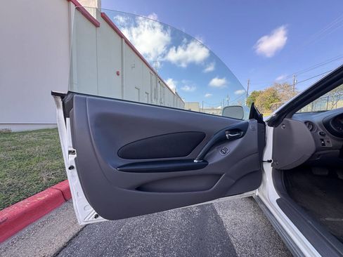Used 2001 Toyota Celica GT image 18