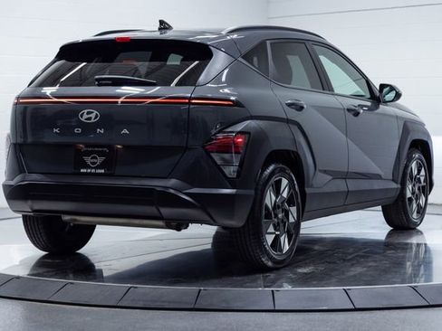 Used 2025 Hyundai Kona SEL image 10