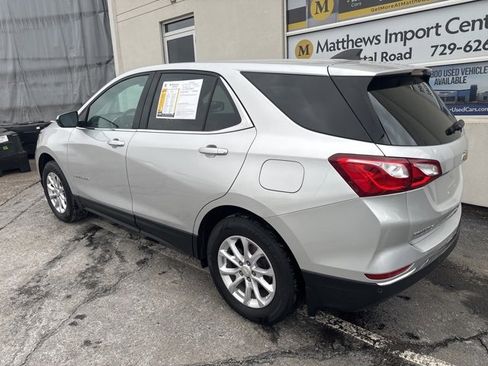 Used 2020 Chevrolet Equinox LT image 3
