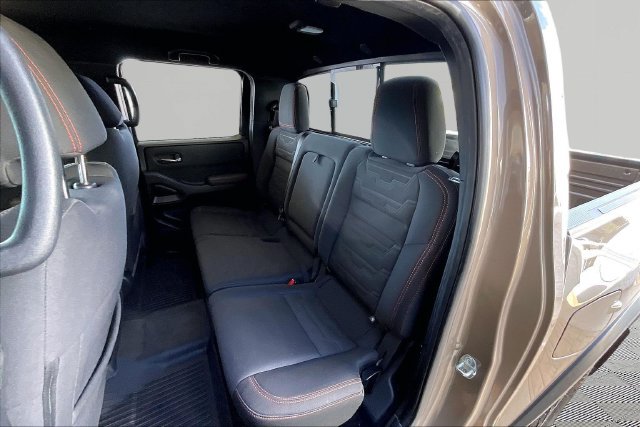 Used 2022 Nissan Frontier PRO-4X w/ Off-Road Protection Package AWD/4WD image 16