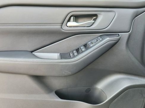 New 2026 Nissan Rogue SV w/ SV Premium Package image 17