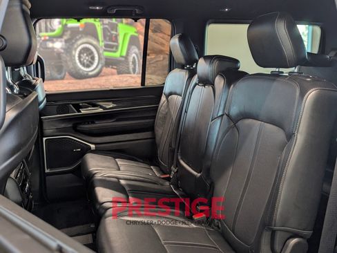 Used 2022 Jeep Wagoneer Series II w/ Convenience Group I RWD image 32
