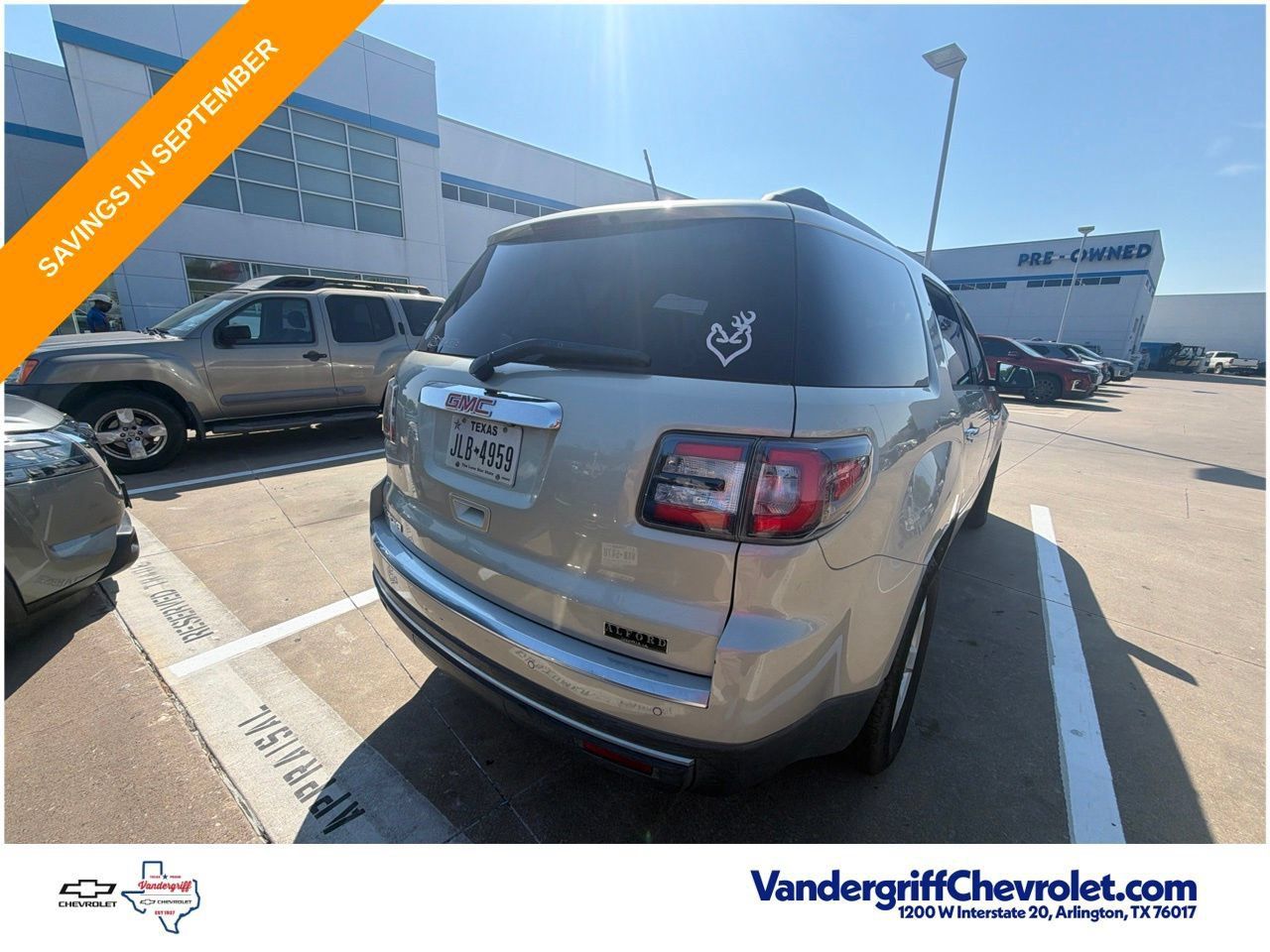 Used 2015 GMC Acadia SLE FWD image 4