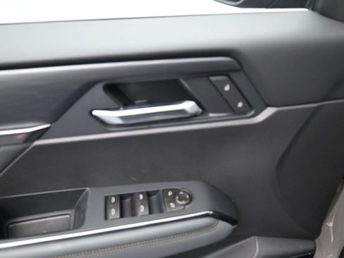 New 2026 GMC Acadia AT4 image 9