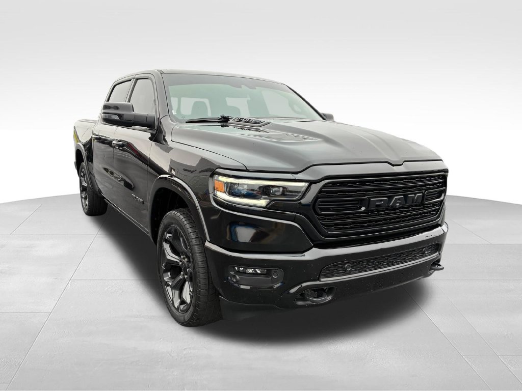 Used 2024 RAM 1500 Limited AWD/4WD image 9