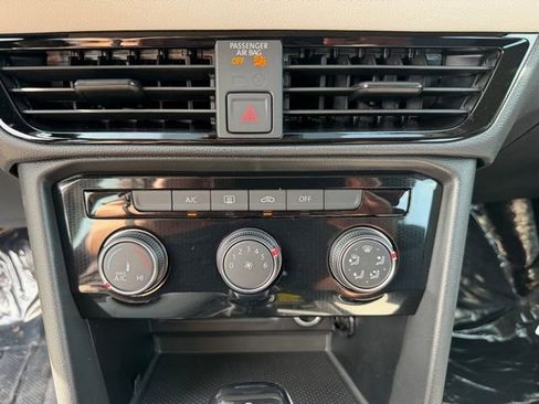 New 2026 Volkswagen Taos S FWD image 20