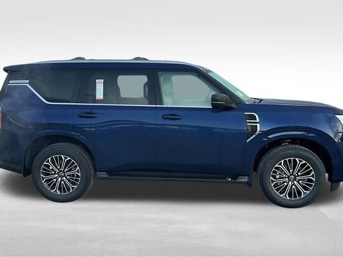 New 2025 Nissan Armada Platinum image 9