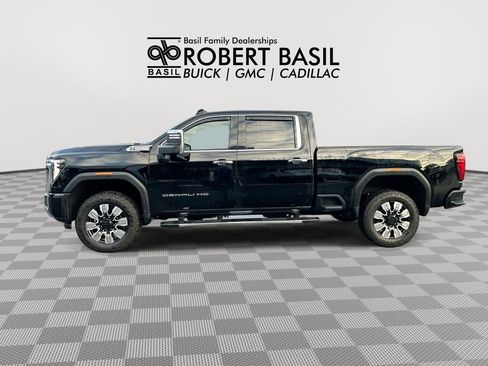 Used 2025 GMC Sierra 2500 Denali w/ Denali Reserve Package AWD/4WD image 5