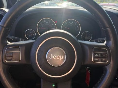 Used 2013 Jeep Wrangler Sport AWD/4WD image 12