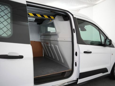 Used 2021 Ford Transit Connect XL image 31