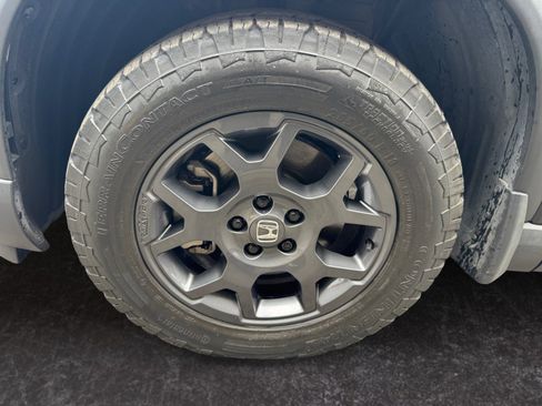 Used 2023 Honda Pilot TrailSport image 14