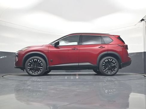 Used 2026 Nissan Rogue Dark Armor FWD image 22