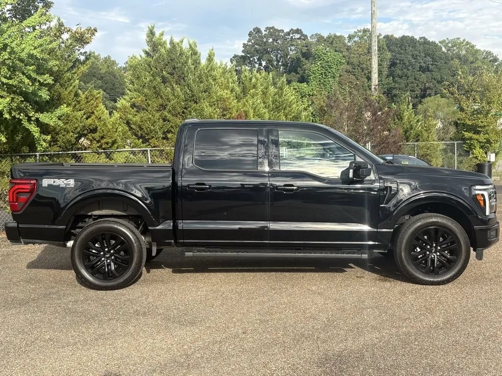 Used 2025 Ford F150 Lariat w/ Equipment Group 501A Mid AWD/4WD image 3