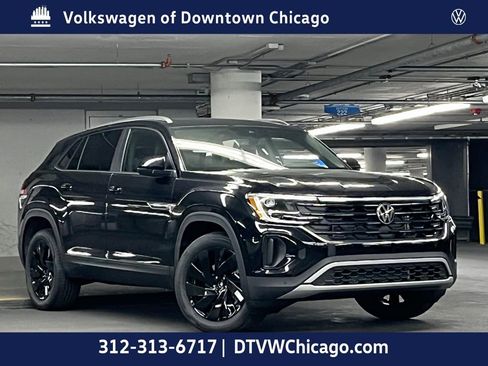 New 2026 Volkswagen Atlas SE image 2