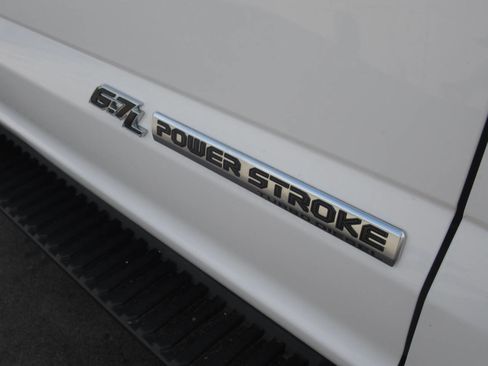 Used 2021 Ford F350 XL w/ Power Equipment Group image 6