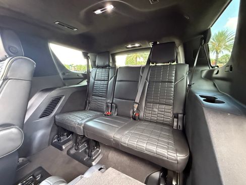 Used 2023 Cadillac Escalade Sport Platinum RWD image 26