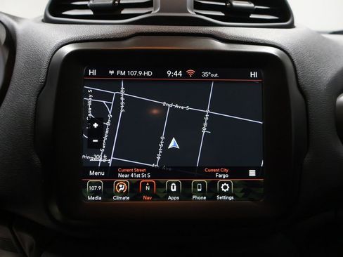 Used 2023 Jeep Renegade Latitude image 26