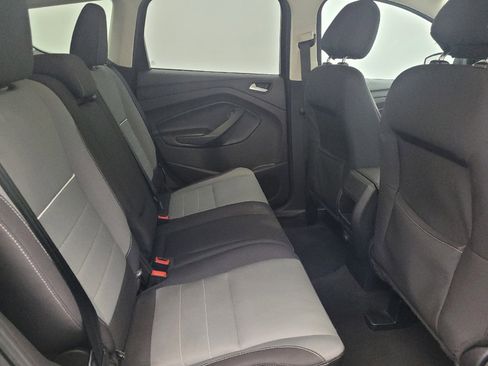 Used 2015 Ford Escape SE image 19
