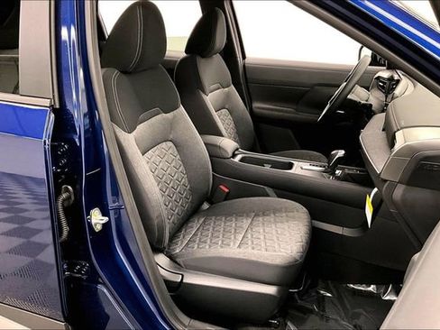 New 2026 Nissan Kicks SV w/ Charging Package image 35