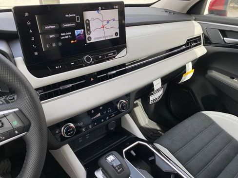 New 2026 Mitsubishi Outlander SE AWD/4WD image 17