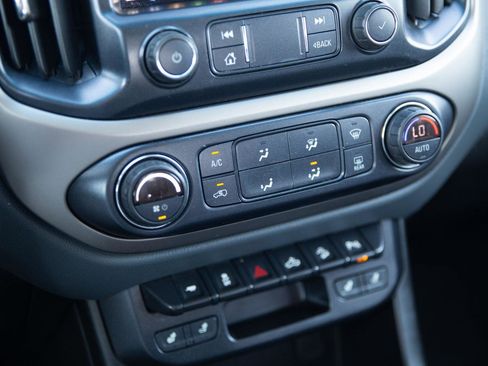 Used 2019 Chevrolet Colorado Z71 image 15