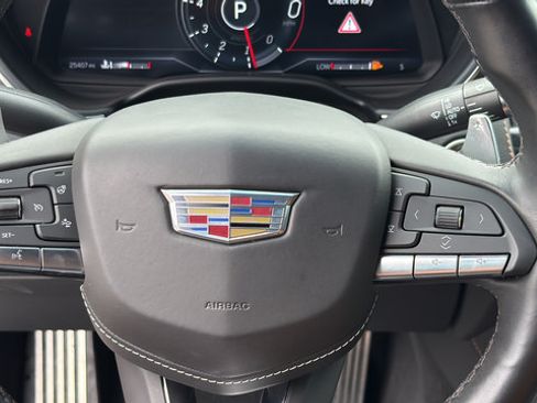 Used 2023 Cadillac CT5 Sport w/ Platinum Package RWD image 17