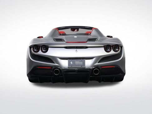 Certified 2022 Ferrari F8 Tributo RWD image 8