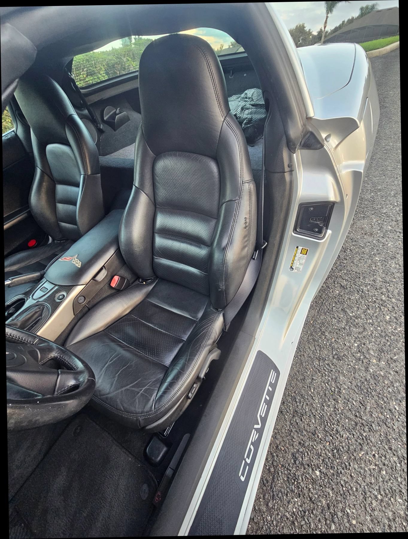 Used 2005 Chevrolet Corvette Coupe w/ Preferred Equipment Group RWD image 22