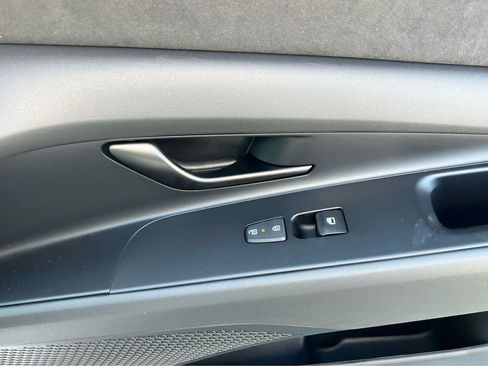 New 2026 Hyundai Elantra N FWD image 18