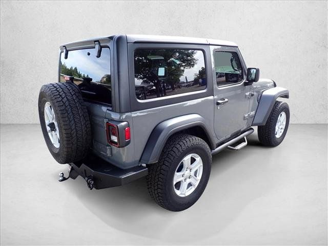 Used 2021 Jeep Wrangler Sport AWD/4WD image 4