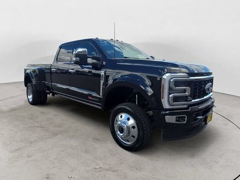 Used 2024 Ford F450 Platinum AWD/4WD image 7