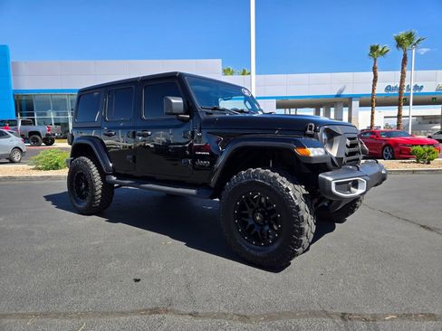 Used 2023 Jeep Wrangler Unlimited Sahara AWD/4WD image 1