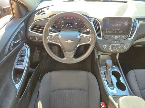 Used 2024 Chevrolet Malibu LS FWD image 8