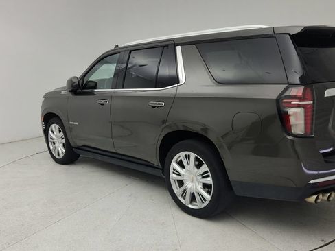 Used 2021 Chevrolet Tahoe High Country RWD image 5