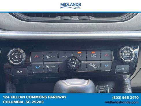 Used 2024 Jeep Compass Limited AWD/4WD image 27