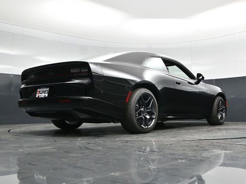 Used 2024 Dodge Charger Daytona R/T w/ Plus Group AWD/4WD image 45