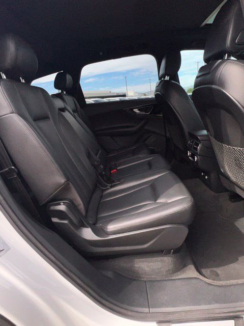 Used 2018 Audi Q7 3.0T Prestige w/ Prestige Package AWD/4WD image 39