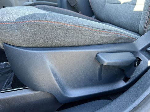 Used 2022 Ford Maverick XLT image 14